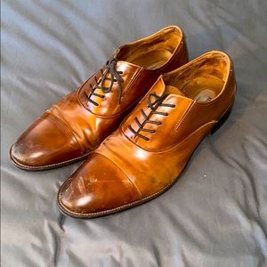 Men’s dress shoes